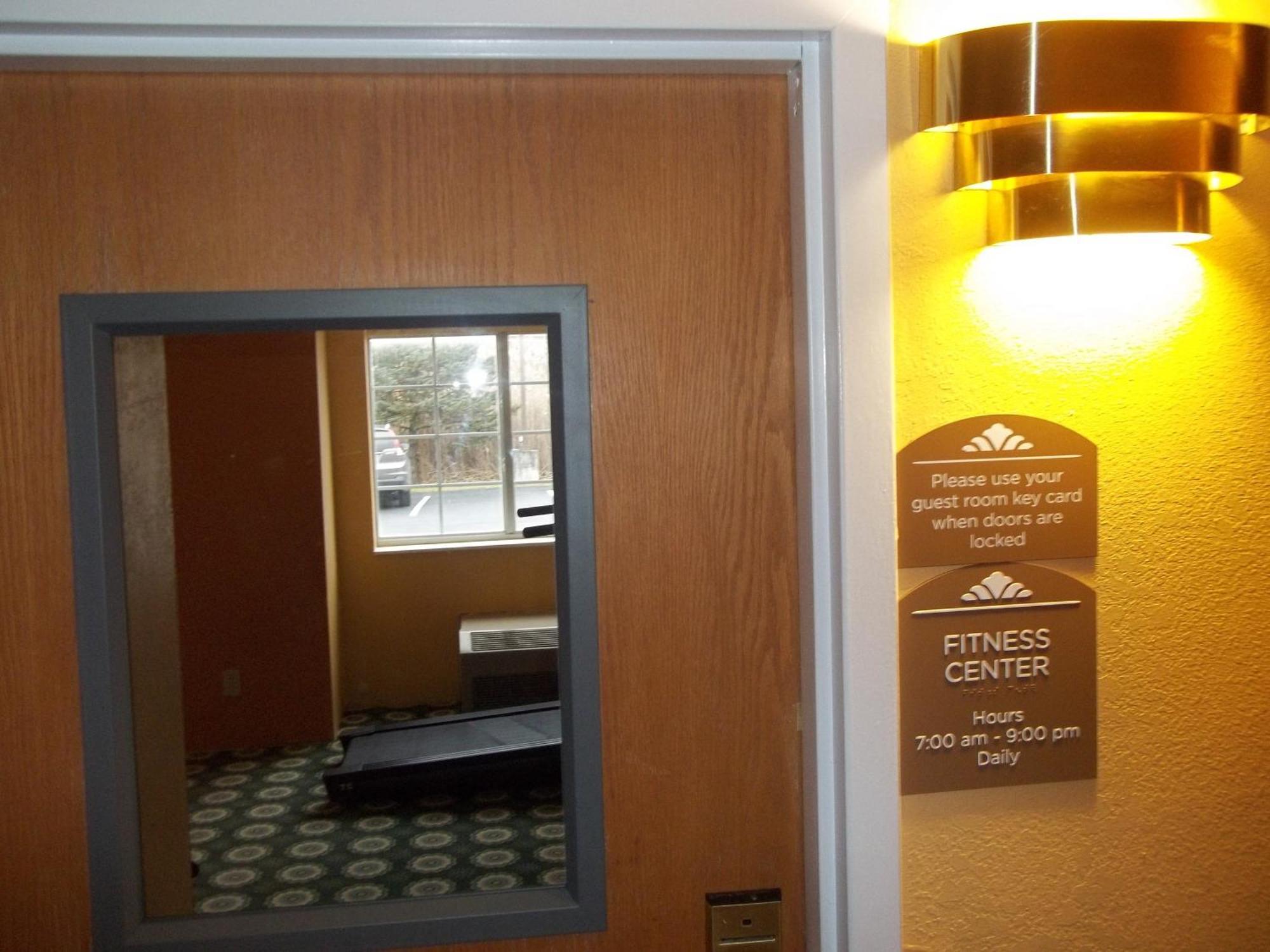 Microtel Inn By Wyndham - Albany Airport Latham Exterior foto